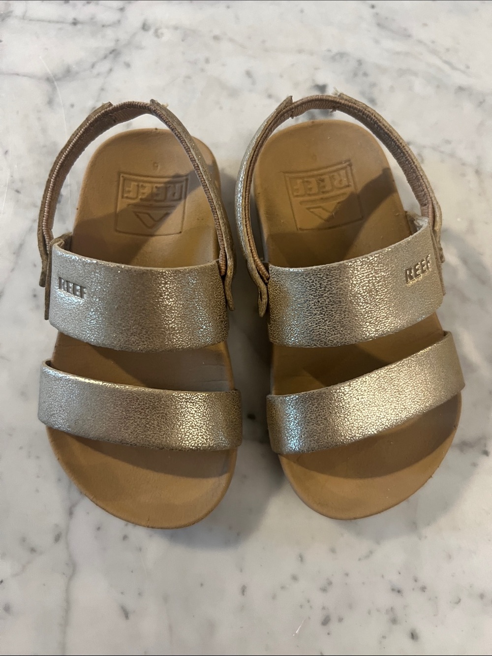 Toddler cushion reef sandals- gold size 6